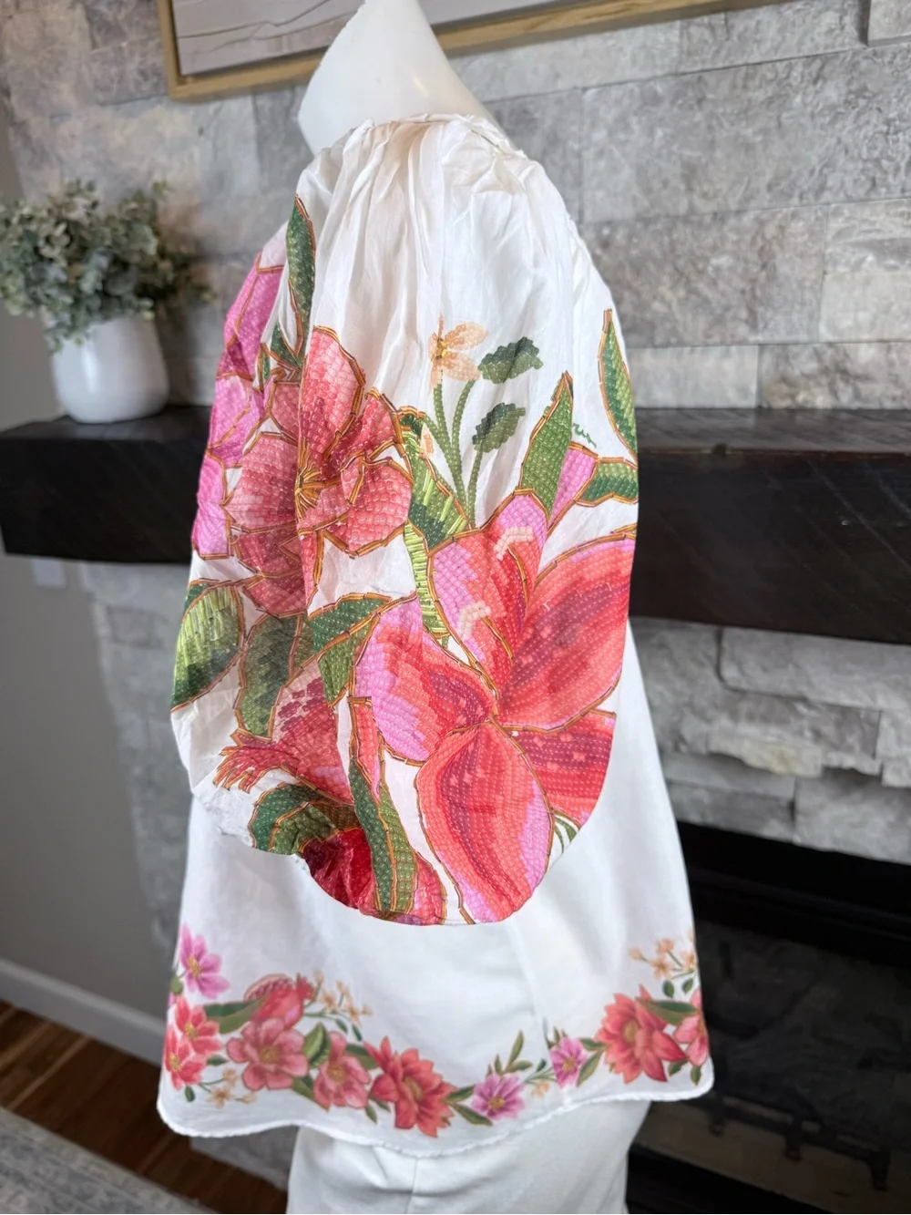 FARM Rio Summer Fruit Floral Puff Sleeve Blouse White L NWT $180